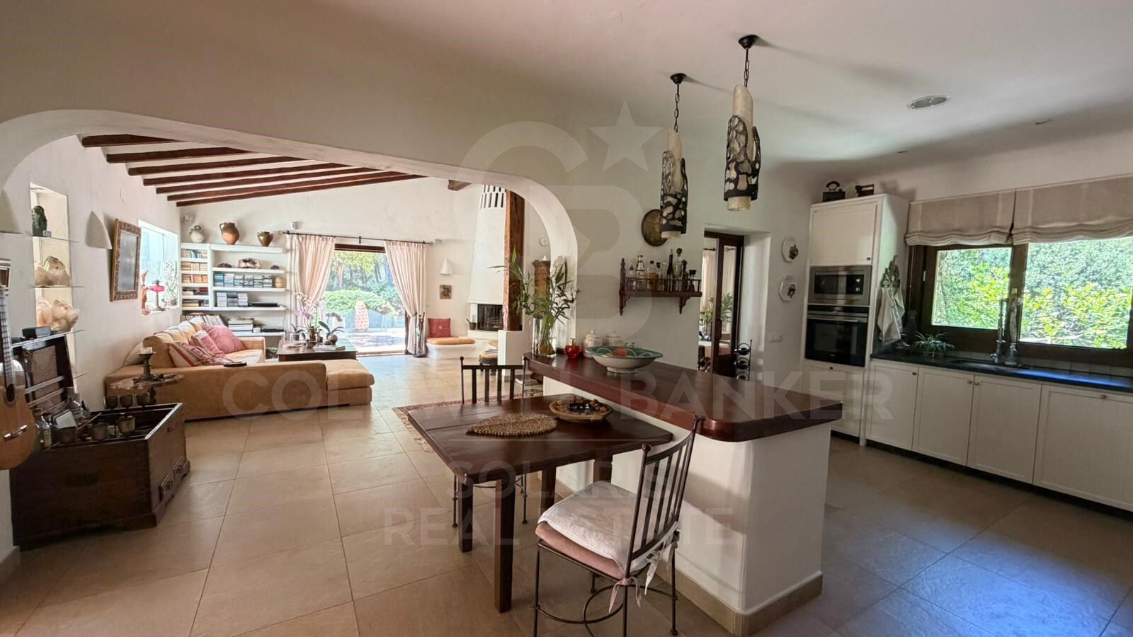 Villa a Javea, Alicante, Spagna 4 camere da letto, 338 mq. N° 179181
