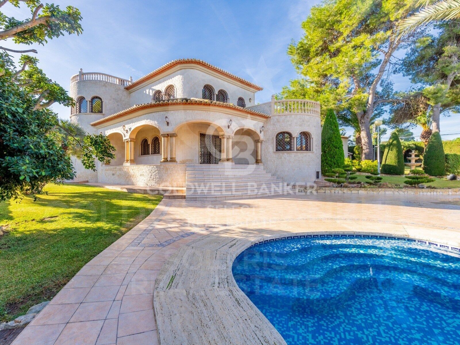 Villa i Javea, Alicante, Spanien 4 sovrum, 480 kvm. Nr. 179183