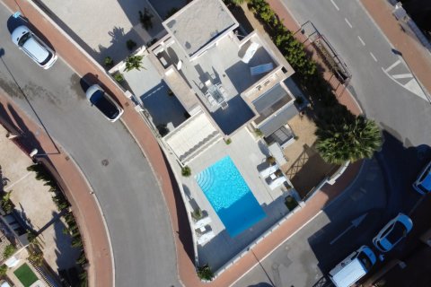 Villa zum Verkauf in La Nucia, Alicante, Spanien 3 Schlafzimmer, 233 m2 Nr. 148755 - Foto 3