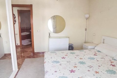 Radhus till salu i Torrevieja, Alicante, Spanien 3 sovrum, 166 kvm. Nr. 148758 - foto 11