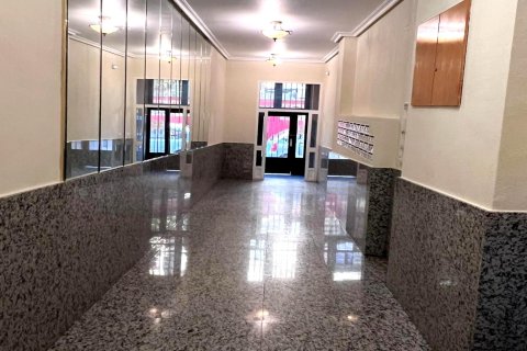 Apartament w Torrevieja, Alicante, Hiszpania 3 sypialnie, 89 mkw. nr 148759 – zdjęcie 27