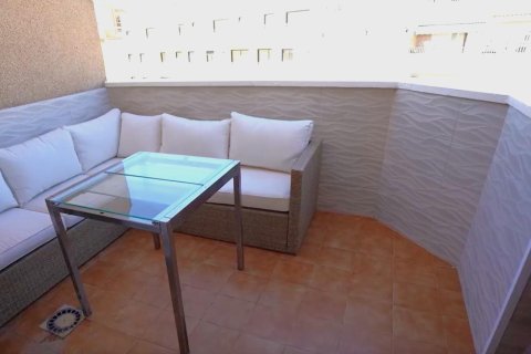 Apartament w Torrevieja, Alicante, Hiszpania 3 sypialnie, 89 mkw. nr 148759 – zdjęcie 4