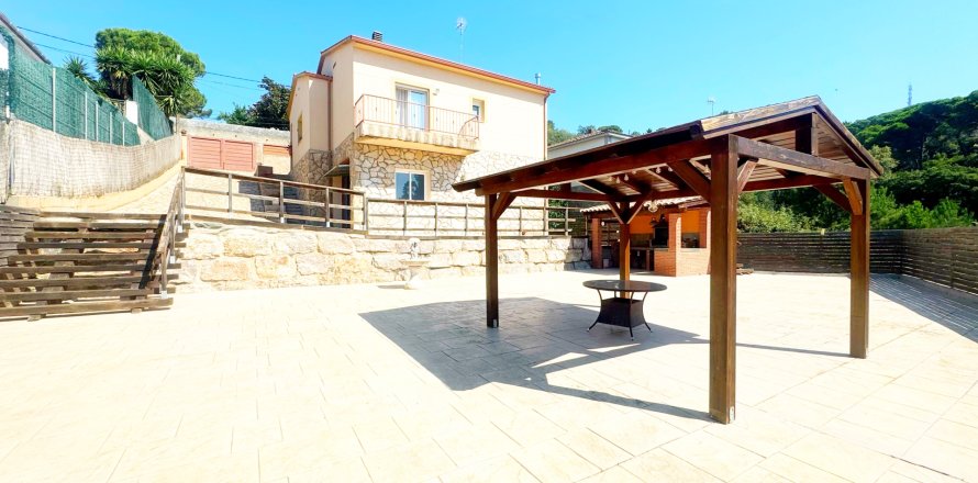 Villa Lloret de Mar, Girona, Spanien 3 Schlafzimmer, 200 m2 Nr. 133990