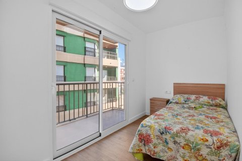 Appartamento in vendita a Torrevieja, Alicante, Spagna 4 camere da letto, 109 mq. N° 141468 - foto 13