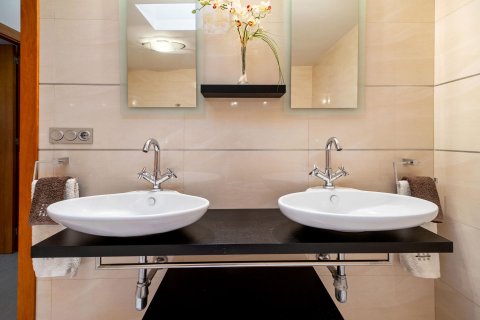 Willa w Rojales, Alicante, Hiszpania 4 sypialnie, 404 mkw. nr 141471 – zdjęcie 16