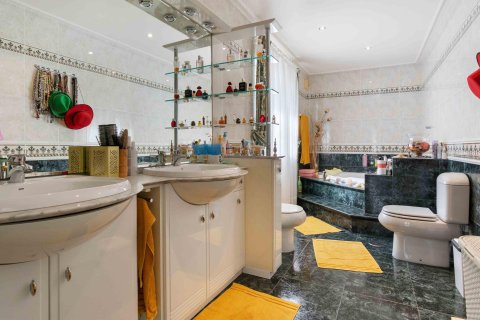 Villa à vendre à Cabo Roig, Alicante, Espagne, 3 chambres, 340 m2 No. 141467 - photo 21