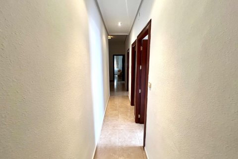 Продажа квартиры в Торревьеха, Аликанте, Испания 3 спальни, 111м2 №141469 - фото 9