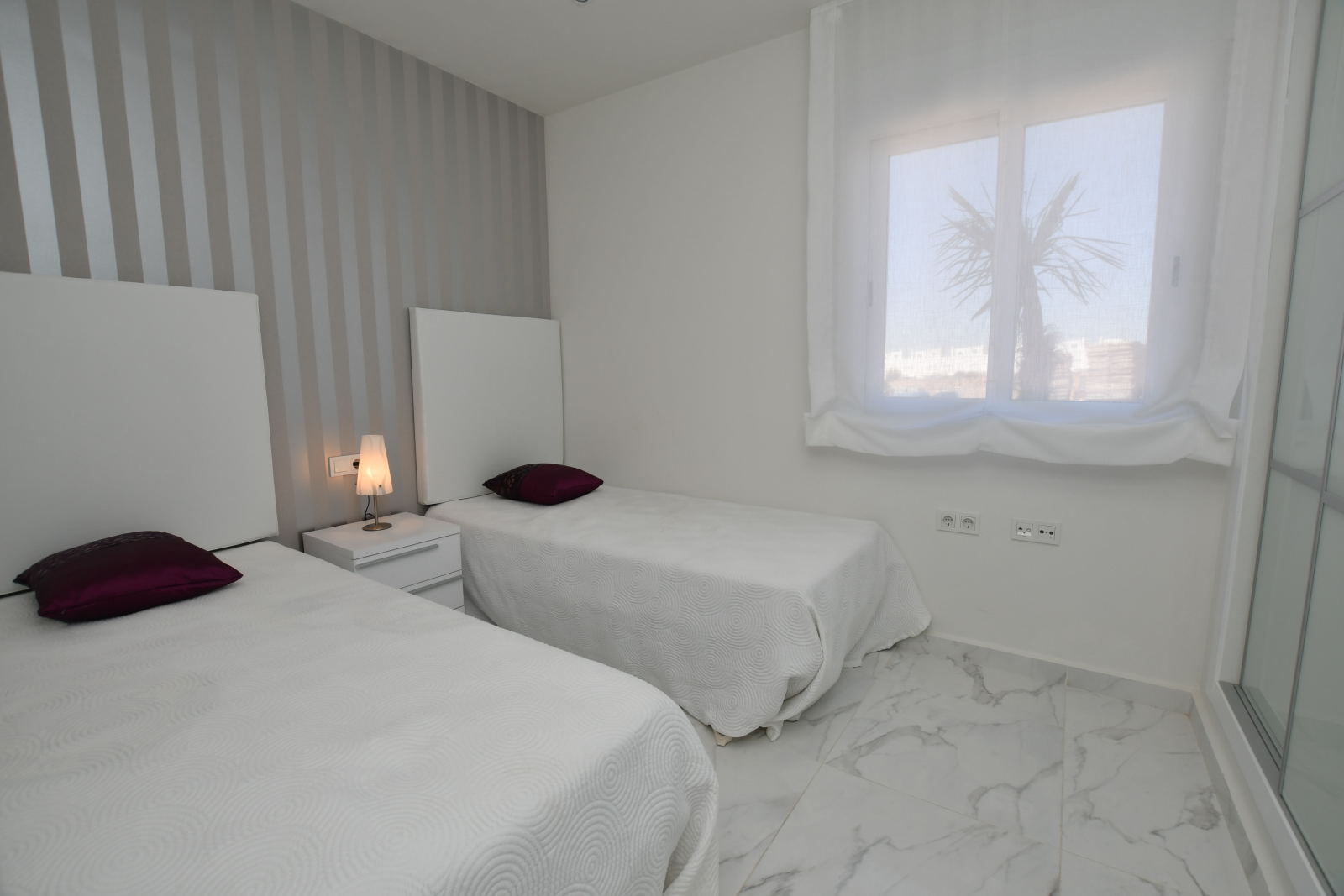 Bungalow i San Miguel de Salinas, Alicante, Spanien 2 sovrum, 73 kvm. Nr. 136275