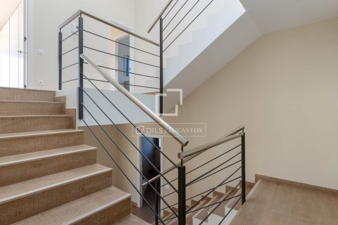 Villa till salu i Arenys de Mar, Barcelona, Spanien 4 sovrum, 320 kvm. Nr. 150982 - foto 19