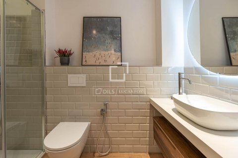 Apartament w Barcelona, Hiszpania 2 sypialnie, 122 mkw. nr 150981 – zdjęcie 11