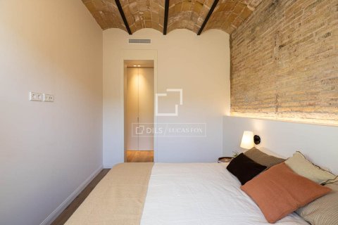 Apartament w Barcelona, Hiszpania 2 sypialnie, 122 mkw. nr 150981 – zdjęcie 9