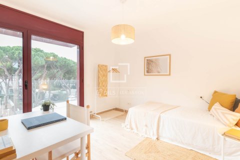 Villa à vendre à Castelldefels, Barcelona, Espagne, 3 chambres, 190 m2 No. 150984 - photo 15