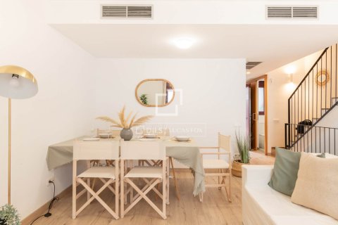 Villa à vendre à Castelldefels, Barcelona, Espagne, 3 chambres, 190 m2 No. 150984 - photo 3