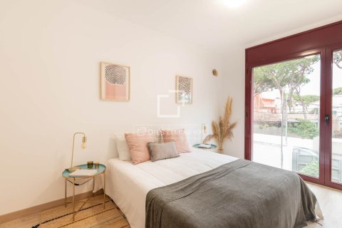 Villa à vendre à Castelldefels, Barcelona, Espagne, 3 chambres, 190 m2 No. 150984 - photo 4