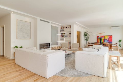 Dzīvoklis īrēšanai Barcelona, Spānijā 5 istabas, 342 m2 Nr. 166324 - attēls 10