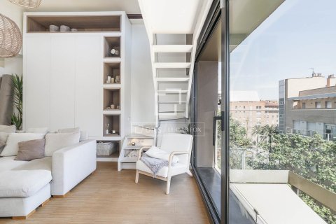 Apartamento en venta en Barcelona, España 3 dormitorios, 150 m2 No. 166320 - foto 3