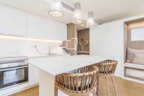 Apartamento en venta en Barcelona, España 3 dormitorios, 150 m2 No. 166320 - foto 5