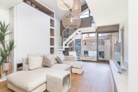 Apartment à Barcelona, Espagne 3 chambres, 150 m2 No. 166320