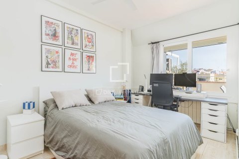 Penthouse w Barcelona, Hiszpania 3 sypialnie, 70 mkw. nr 166321 – zdjęcie 14