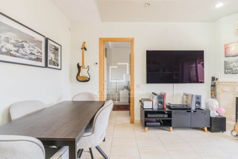 Penthouse w Barcelona, Hiszpania 3 sypialnie, 70 mkw. nr 166321 – zdjęcie 12