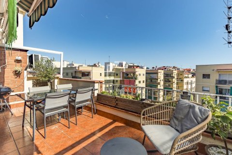 Penthouse w Barcelona, Hiszpania 3 sypialnie, 70 mkw. nr 166321 – zdjęcie 5