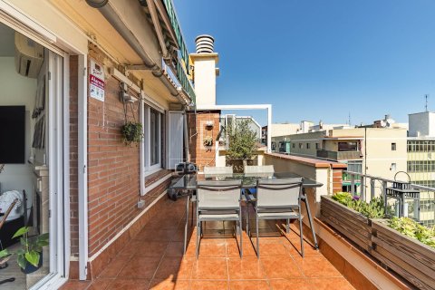 Penthouse w Barcelona, Hiszpania 3 sypialnie, 70 mkw. nr 166321 – zdjęcie 6