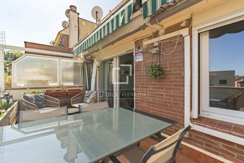 Penthouse w Barcelona, Hiszpania 3 sypialnie, 70 mkw. nr 166321 – zdjęcie 2