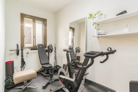Penthouse w Barcelona, Hiszpania 3 sypialnie, 70 mkw. nr 166321 – zdjęcie 30