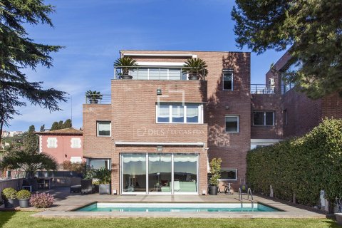 Villa for rent in Barcelona, Spain 6 bedrooms, 678 sq.m. No. 166322 - photo 14