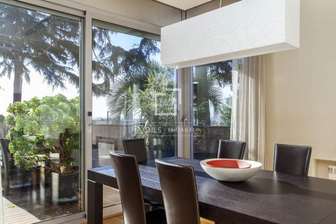 Villa for rent in Barcelona, Spain 6 bedrooms, 678 sq.m. No. 166322 - photo 22