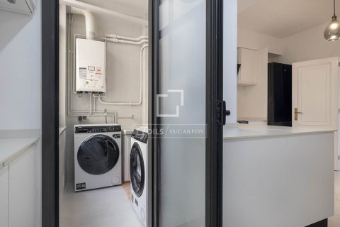 Dzīvoklis īrēšanai Barcelona, Spānijā 4 istabas, 168 m2 Nr. 166325 - attēls 16