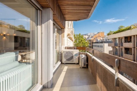 Dzīvoklis īrēšanai Barcelona, Spānijā 4 istabas, 168 m2 Nr. 166325 - attēls 6