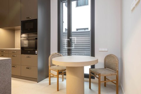 Apartament w Barcelona, Hiszpania 3 sypialnie, 99 mkw. nr 166323 – zdjęcie 15