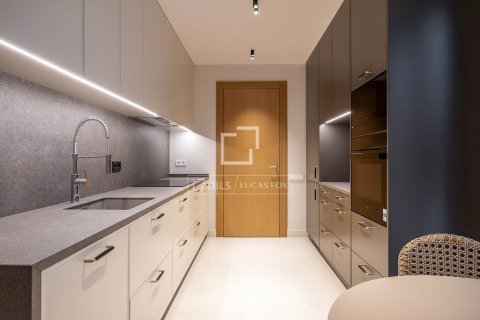 Apartament w Barcelona, Hiszpania 3 sypialnie, 99 mkw. nr 166323 – zdjęcie 12