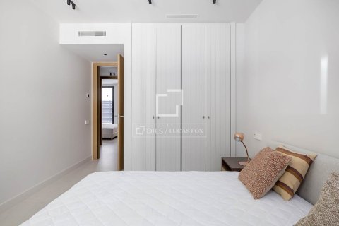 Apartament w Barcelona, Hiszpania 3 sypialnie, 99 mkw. nr 166323 – zdjęcie 17