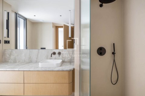 Apartament w Barcelona, Hiszpania 3 sypialnie, 99 mkw. nr 166323 – zdjęcie 23