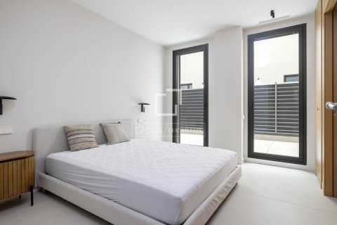 Apartament w Barcelona, Hiszpania 3 sypialnie, 99 mkw. nr 166323 – zdjęcie 18