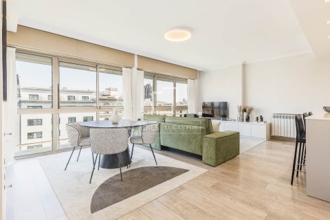 Penthouse w Barcelona, Hiszpania 2 sypialnie, 82 mkw. nr 166326 – zdjęcie 5
