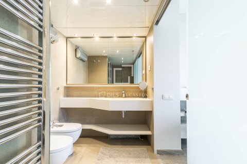 Penthouse w Barcelona, Hiszpania 2 sypialnie, 82 mkw. nr 166326 – zdjęcie 19