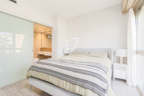 Penthouse w Barcelona, Hiszpania 2 sypialnie, 82 mkw. nr 166326 – zdjęcie 18