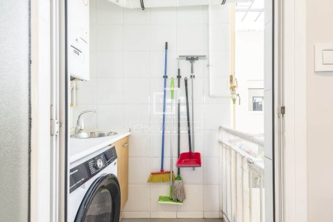 Penthouse w Barcelona, Hiszpania 2 sypialnie, 82 mkw. nr 166326 – zdjęcie 30