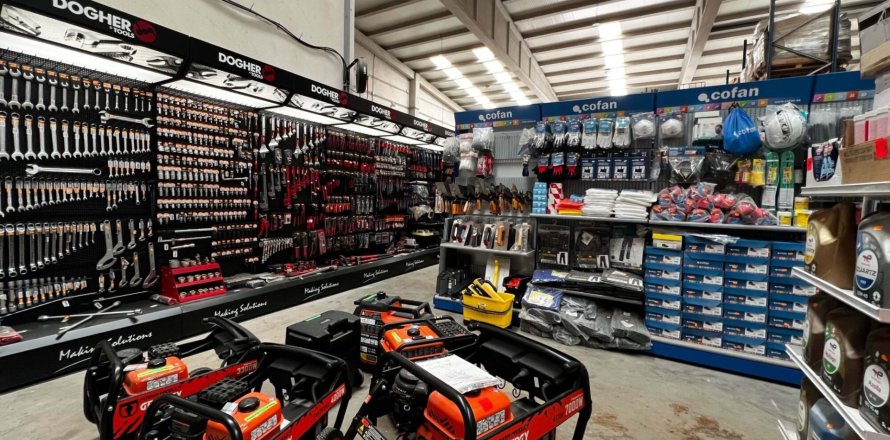 Коммерческая недвижимость в Барселона, Испания 1176м2 №149569