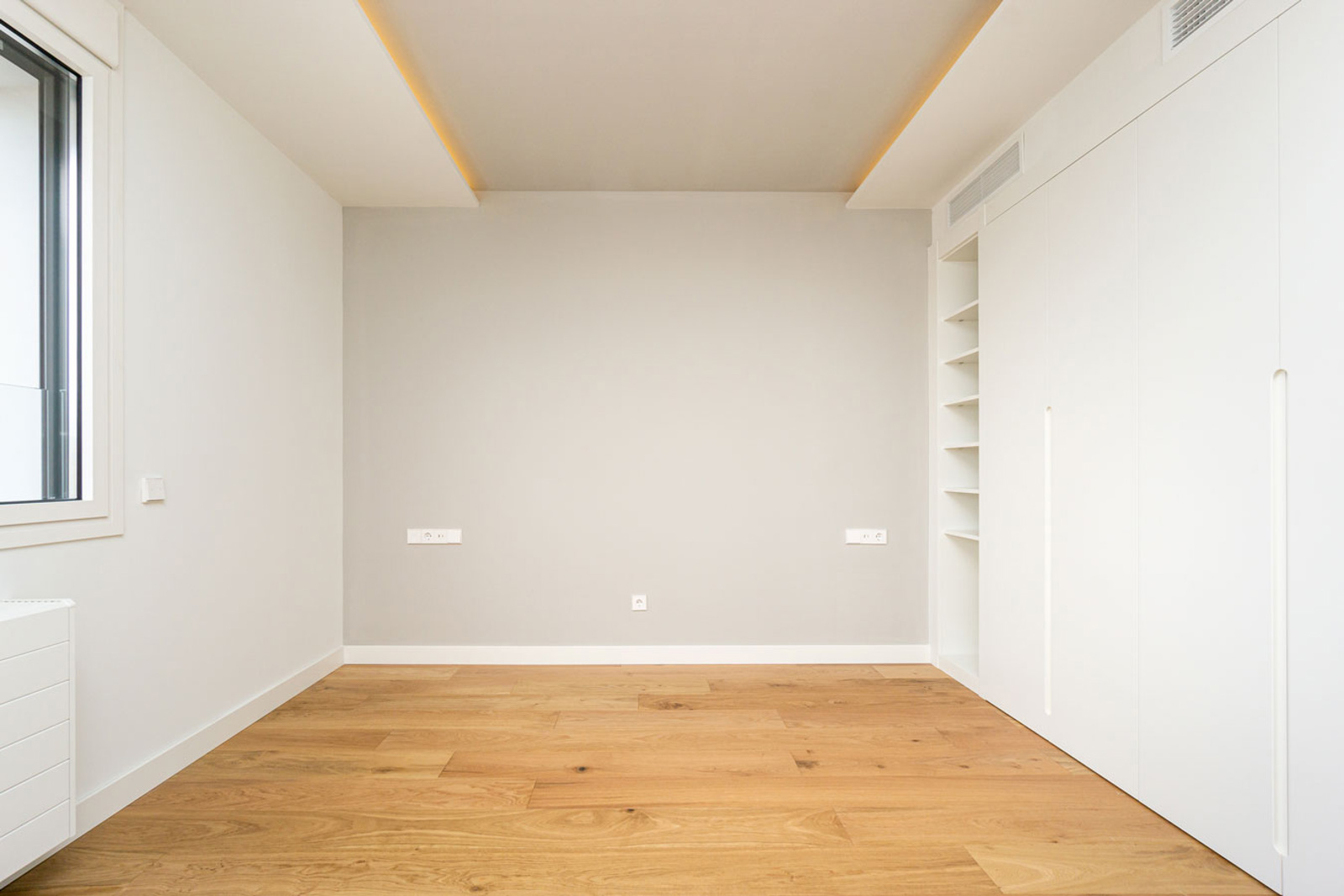 Apartamento en Barcelona, España 2 dormitorios, 91 m2 No. 148869