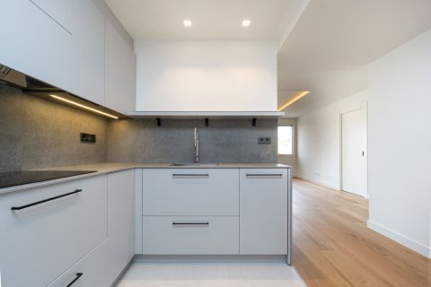 Dzīvoklis pārdošanā Barcelona, Spānijā 2 istabas, 91 m2 Nr. 148869 - attēls 5