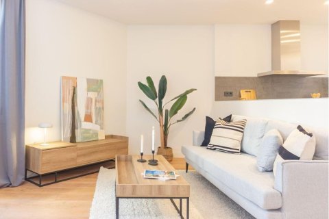 Lägenhet till salu i Barcelona, Spanien 2 sovrum, 93 kvm. Nr. 148871 - foto 4