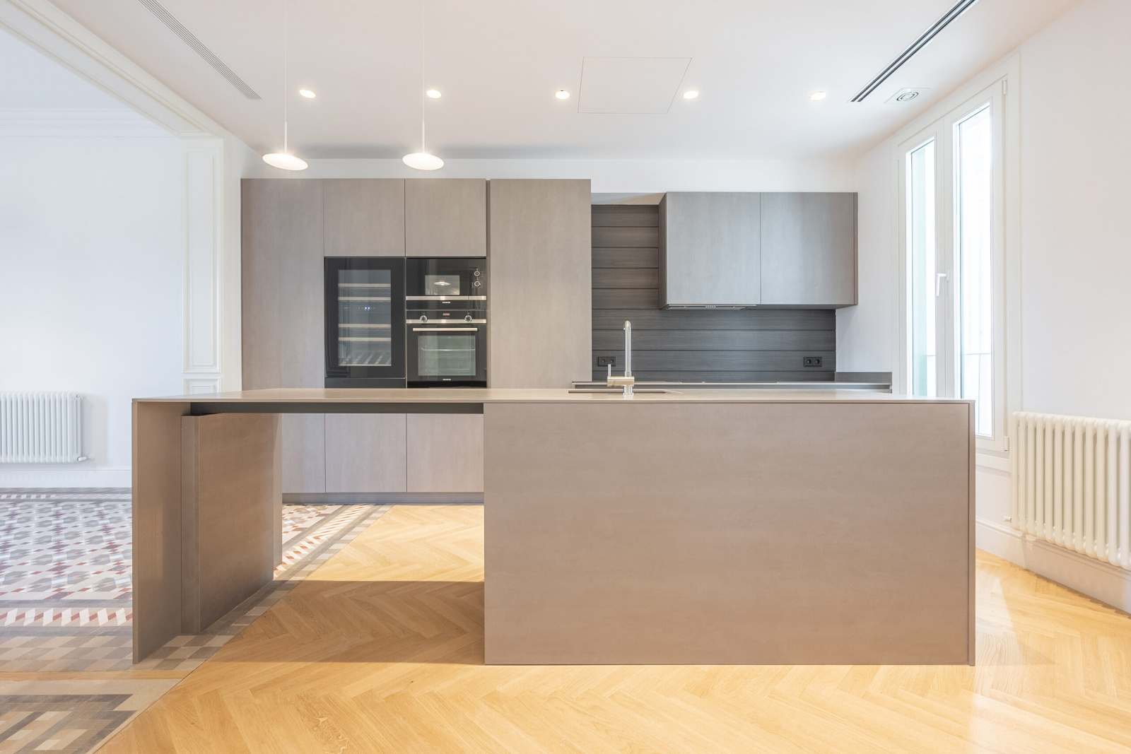 Wohnung in Barcelona, Spanien 2 Schlafzimmer, 159 m2 Nr. 148872