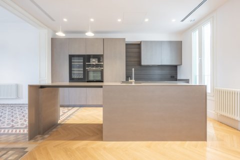 Wohnung zum Verkauf in Barcelona, Spanien 2 Schlafzimmer, 159 m2 Nr. 148872 - Foto 19