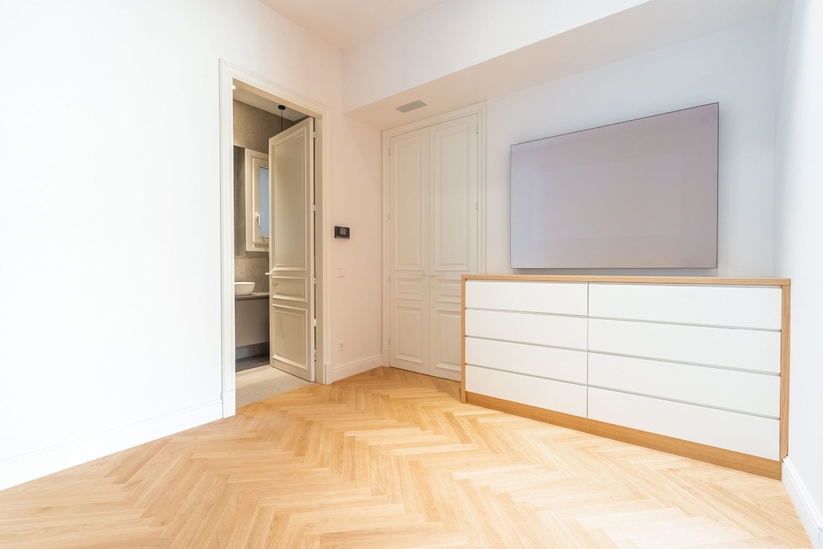 Huoneisto Barcelona, Espanja 2 makuuhuonetta, 163 m2 No. 148870