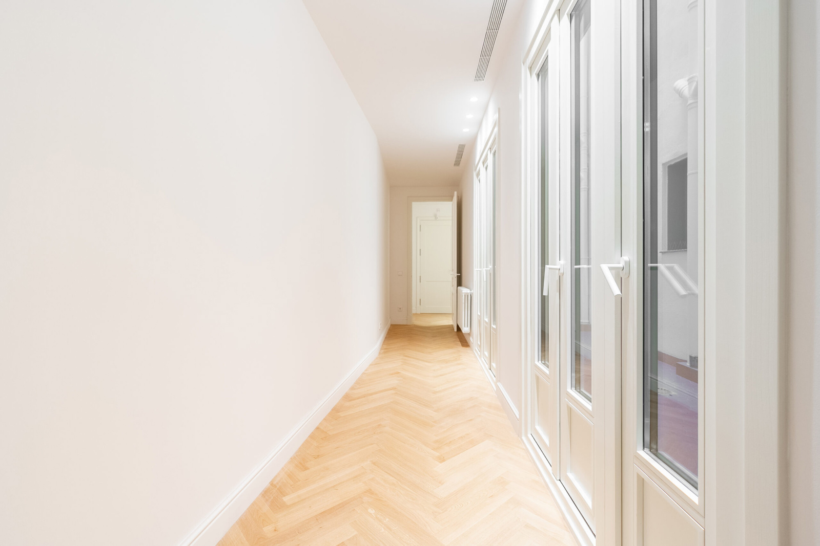 Huoneisto Barcelona, Espanja 2 makuuhuonetta, 163 m2 No. 148870