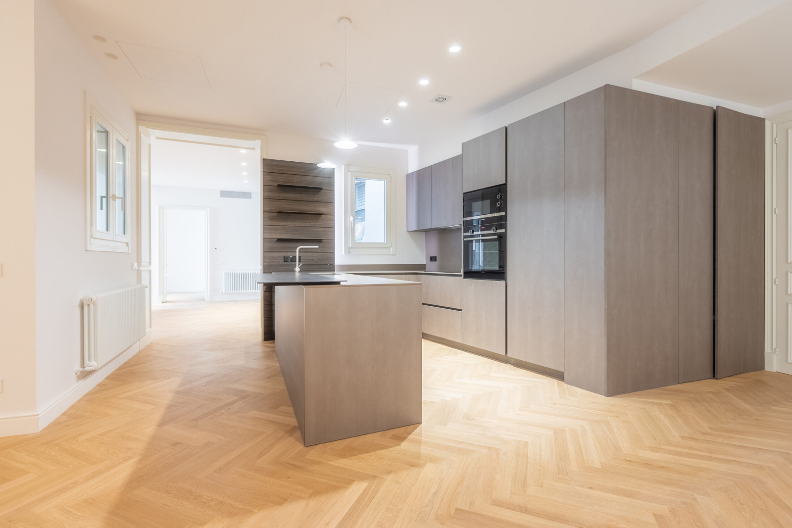 Huoneisto Barcelona, Espanja 2 makuuhuonetta, 163 m2 No. 148870